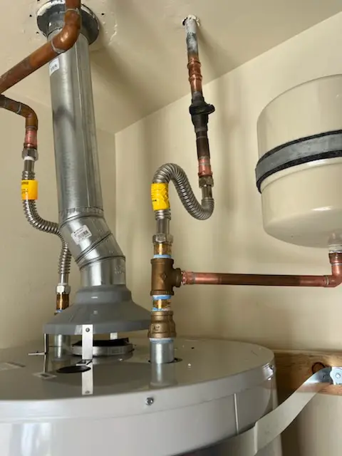 Water heater installation and plumbing repair in Hutton Park